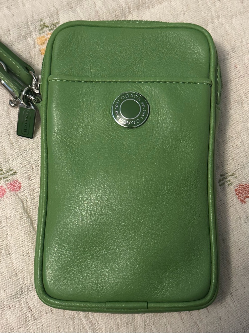 Coach Green Leather Wristlet Phone bag / Digital Camera Bag